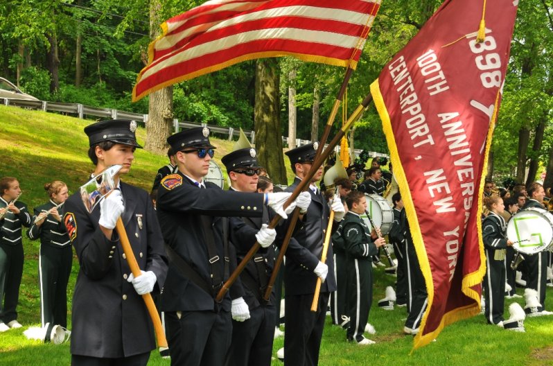 Centerport Parade 3