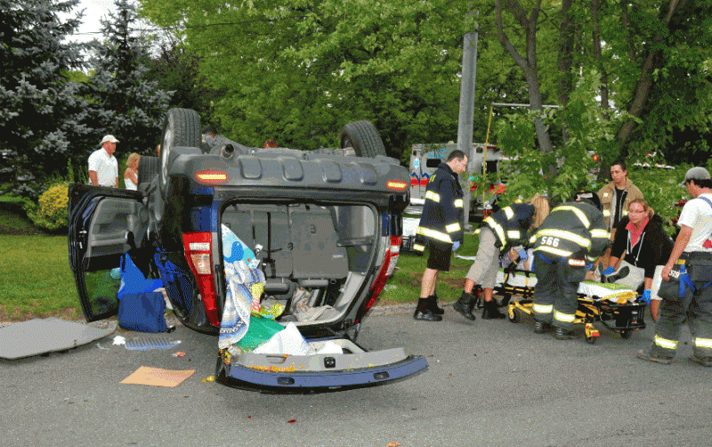 Five Injured in Melville Crash The Huntingtonian