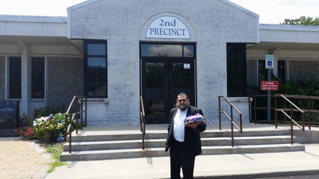 Rabbi Yakov Saacks at the 2nd Precinct in Huntington, NY